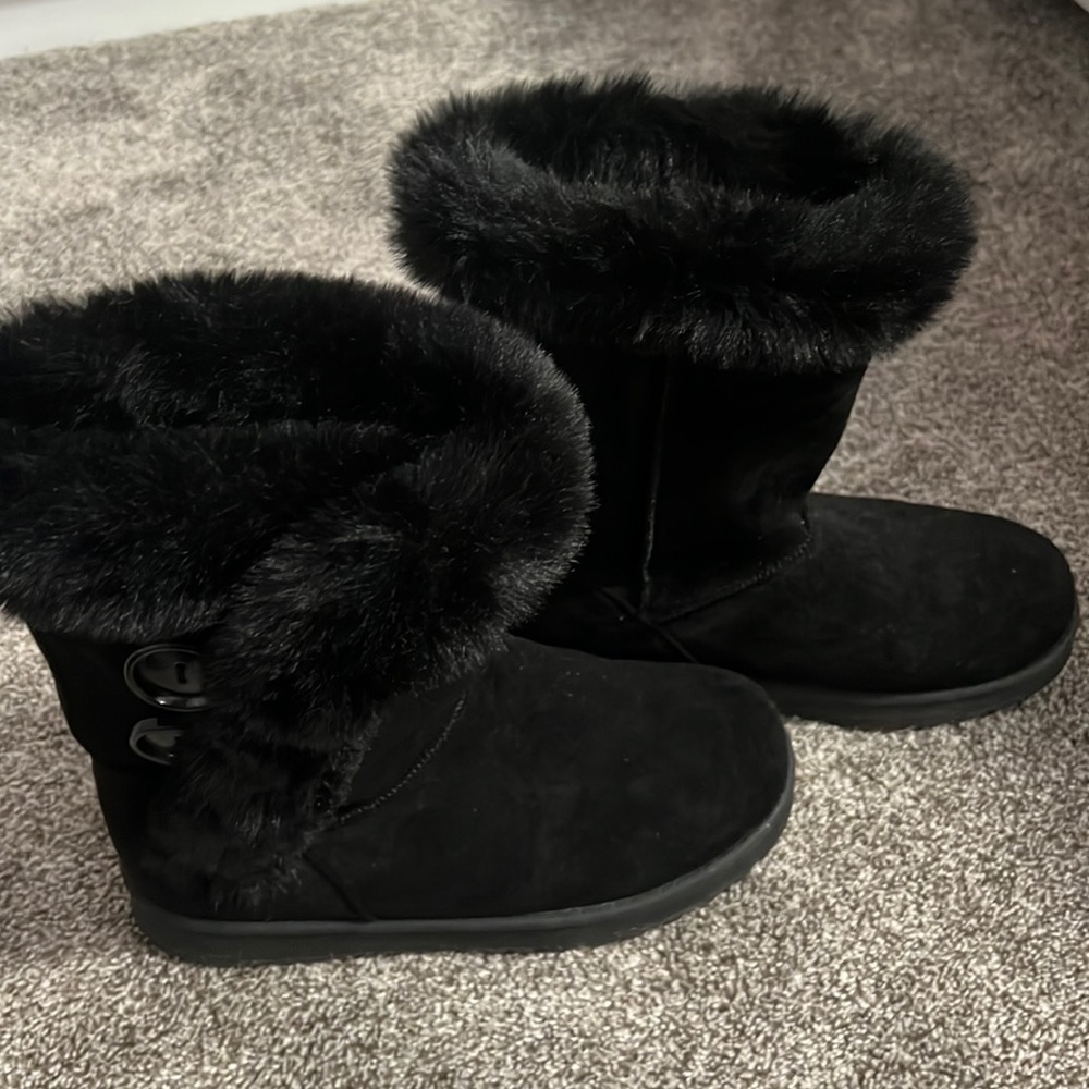 Black boots
